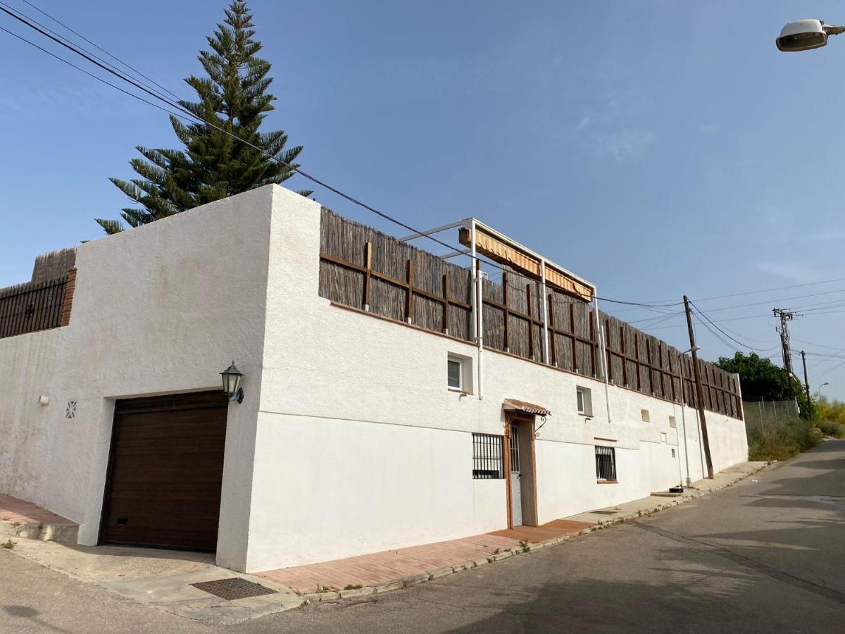 Apartamento Malaga Aeropuerto كارتاما المظهر الخارجي الصورة
