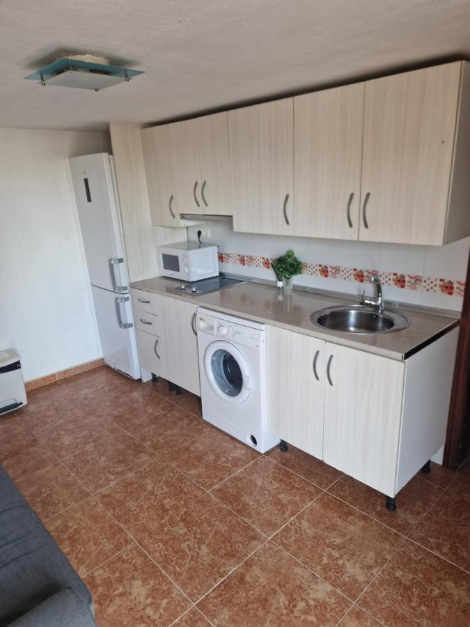 Apartamento Malaga Aeropuerto كارتاما المظهر الخارجي الصورة